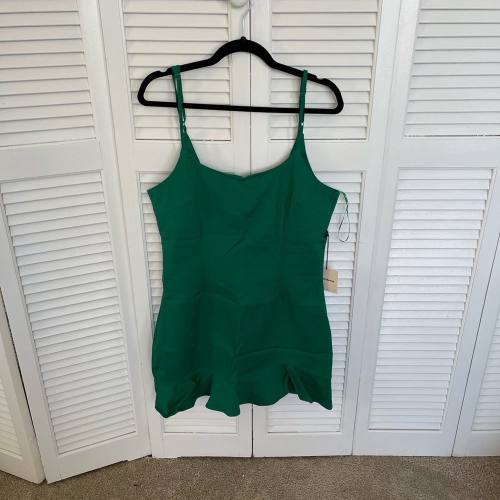 NWT Kelly green Superdown dress